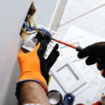 MOULINIÉ – ELECTRICITE GÉNÉRALE ET CLIMATISATION MOULINIÉ – ELECTRICITE GÉNÉRALE ET CLIMATISATION