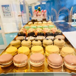 AU JARDIN SUCRÉ AU JARDIN SUCRÉ