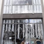 LA LIBRAIRIE AU PLAFOND